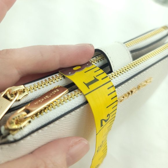 Michael Kors Womens Ivory White Leather Detachable Strap Wristlet Wallet - Picture 10 of 14